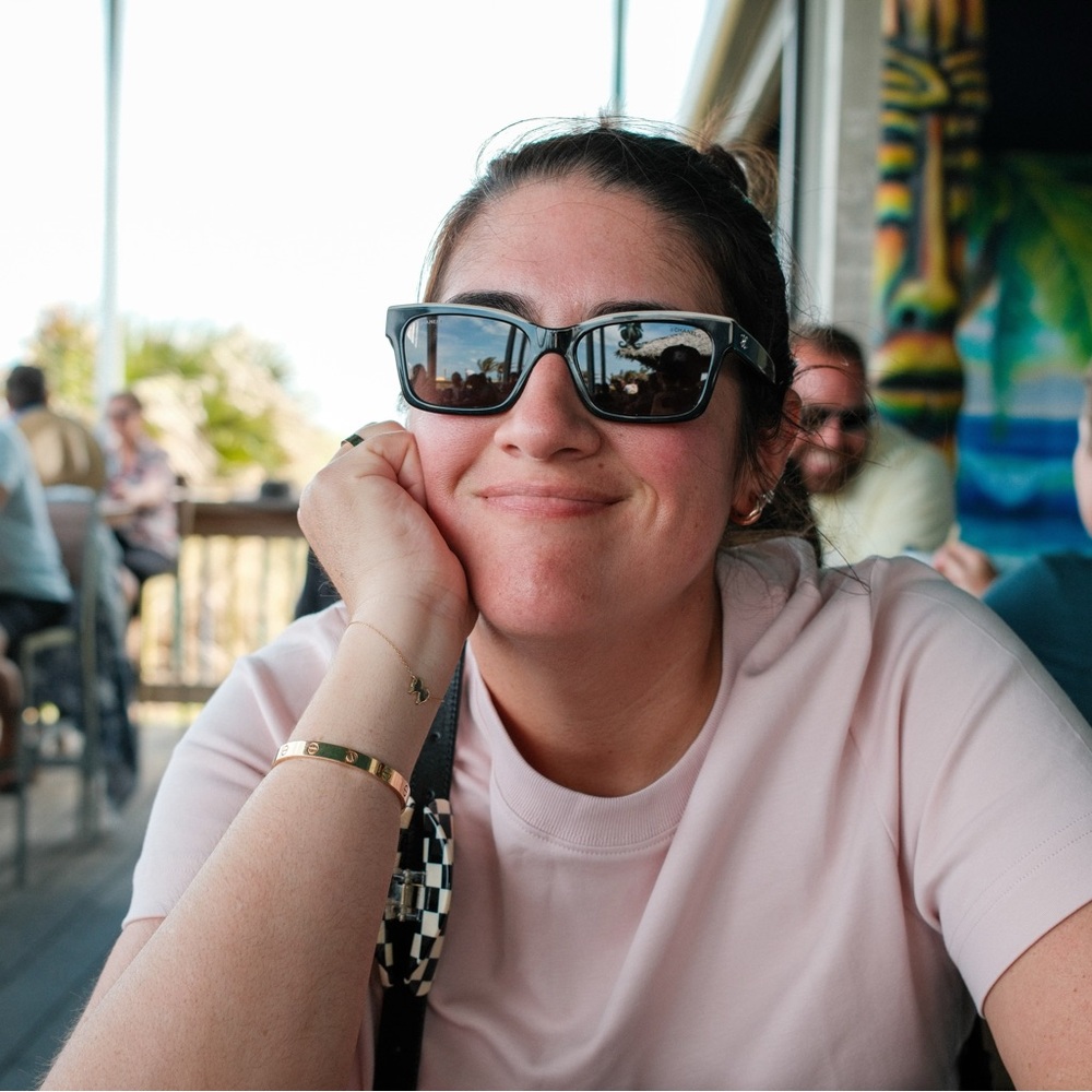 Meet your Posher, Lyan